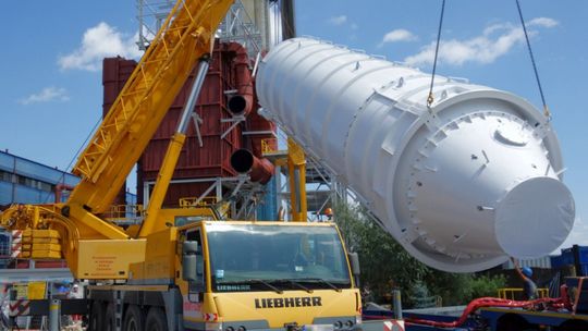 Ogromne zbiorniki już zainstalowane