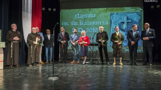 Ojcowie Bernardyni nagrodzeni