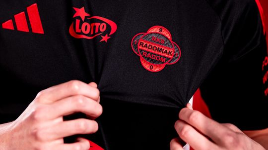 Okolicznościowe koszulki Radomiaka na 50. rocznicę Radomskiego Czerwca ’76