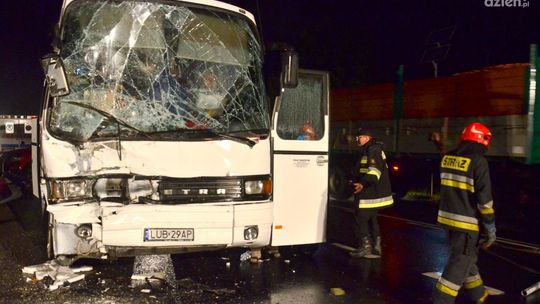 Olimpia wracała z Radomia. Autokar wpadł do rowu