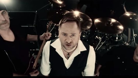 "Omen". Zobaczcie najnowszy klip! [WIDEO]