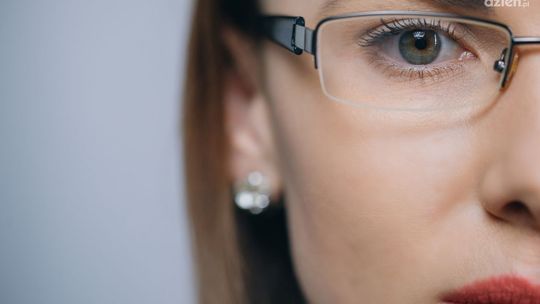 Operacja zaćmy – ile trwa i jak wygląda proces gojenia?