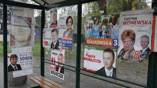 Opłaty za miejsce na listach czy dobrowolne datki?