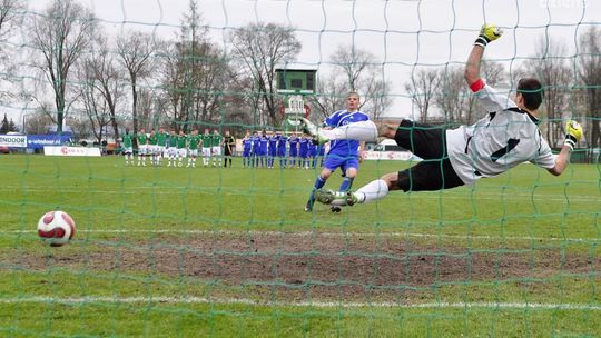 Orzeł Wierzbica - Radomiak Radom ( Relacja live)