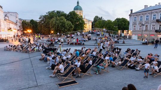 Oscarowo i familijnie - letnie pokazy plenerowe