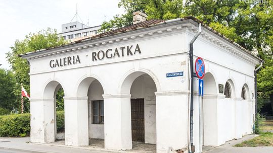 Osiem firm chętnie wyremontuje Rogatkę