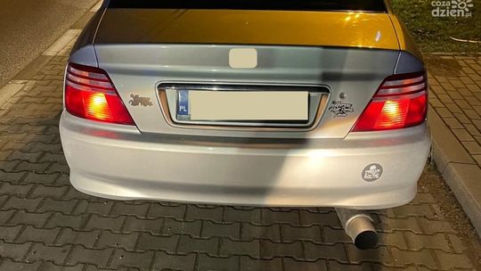 Osiem zatrzymanych dowodów rejestracyjnych