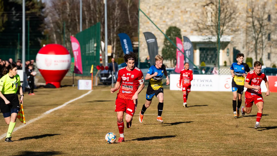 Oskar Przysucha triumfuje w Okręgowym Pucharze Polski. Vogtman rozstrzygnął finał z Energią Kozienice