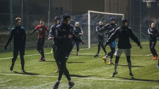 Osłabiona Broń wznowiła treningi