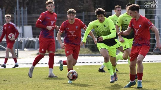 Ostatnie sprawdziany trzecioligowców - Porażka Broni i wygrana Pilicy