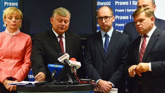 Ostre zarzuty wobec polityków PO