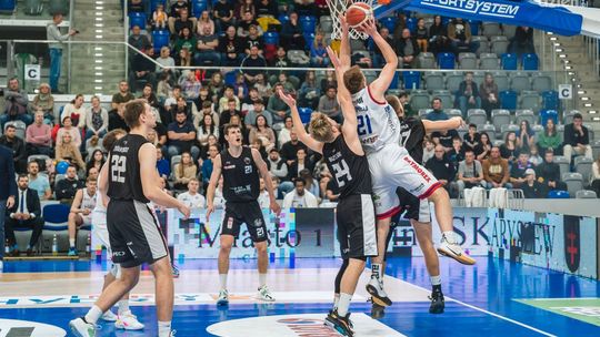 Outsider kontra lider, czyli faworyt może być tylko jeden. HydroTruck Radom jedzie do Lublina