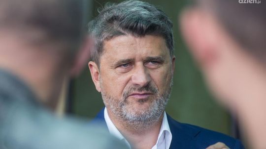 Palikot chce obniżenia składki ZUS do 100 zł