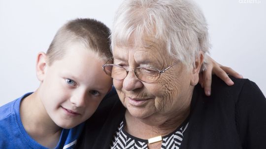 Pamiętajcie złożyć życzenia babci i dziadkowi