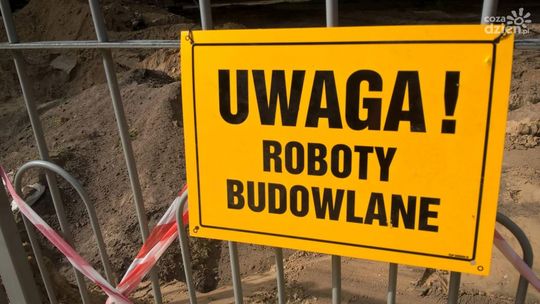 Park Planty. Ruszyła budowa placów zabaw