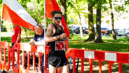 Radom uczcił 3 maja na sportowo. Patryk Kozłowski najszybszy w XII Radomskim Biegu Konstytucji