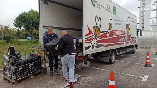 Październikowy cykl zbiórek elektrośmieci
