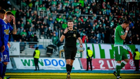 Pechowy sędzia meczu Znicz - Radomiak