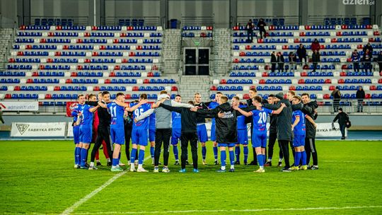 Pelikan dwa razy ukąsił i Broń Radom przegrała w Łowiczu