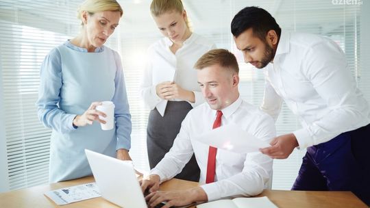 Perfekcyjna organizacja wydarzeń wirtualnych. Jaką platformę do eventów online wybrać?