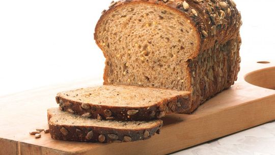 Pieczywo pełnoziarniste - cztery mity