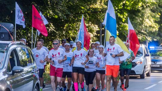 Pielgrzymi wybiegli z Radomia do Częstochowy