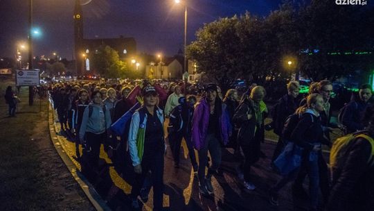 Pielgrzymowały nocą, by dać świadectwo