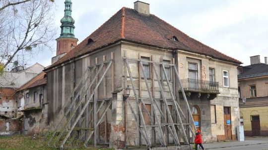Pieniędzy brak, a radomskie zabytki niszczeją...