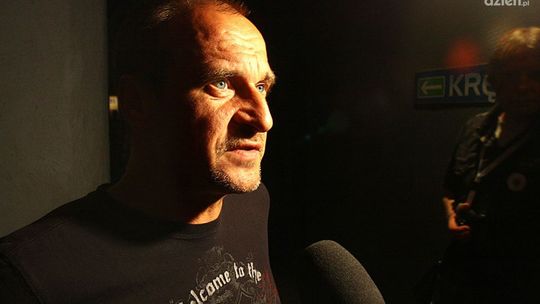 Piersi: „Jak zostanę politykiem to naplujcie mi w ryj i mówcie do mnie szmato.”