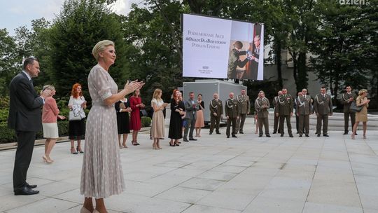 Pierwsza Dama podziękowała terytorialsom z 6 MBOT