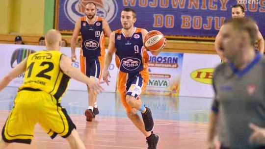 Pierwsza porażka Rosy w play off
