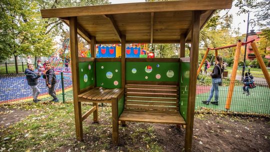 Pierwsza w mieście ławka dla karmiących