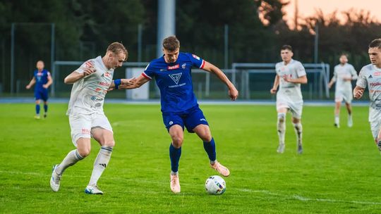 Pierwsze zwycięstwo Broni na wyjeździe!