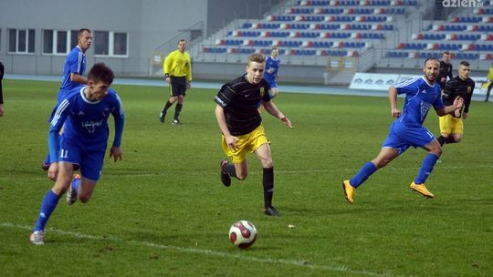 Pierwsze zwycięstwo Broni u siebie