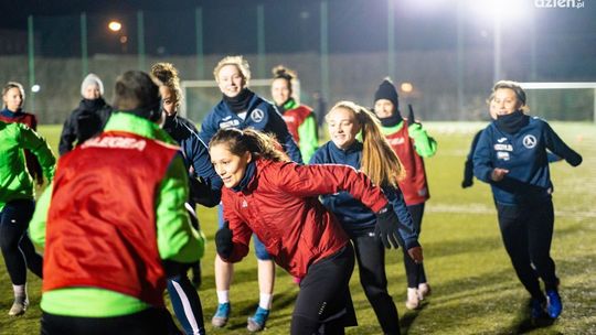 Pierwszoligowe piłkarki HydroTrucku rozpoczęły treningi