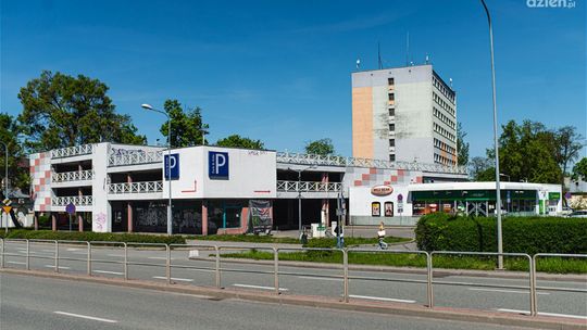 Pierwszy krok do wysokościowców?