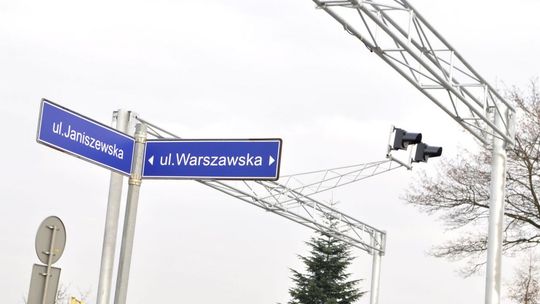Piesi widoczni nocą, ale czy bezpieczni w dzień?