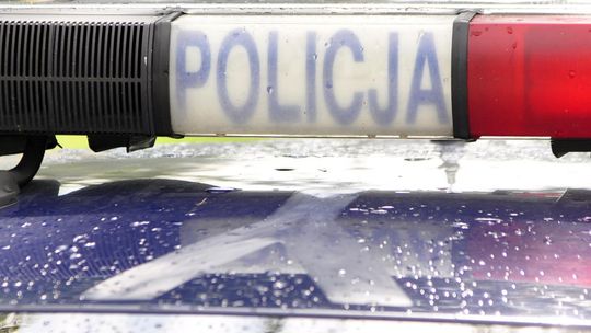 Pijany traktorzysta staranował peugeota