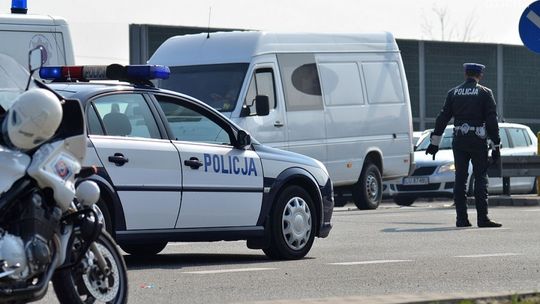 Pijany wyprzedzał na przejściu dla pieszych