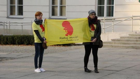 Pikieta Pro-Prawo do życia. Będą zbierać podpisy