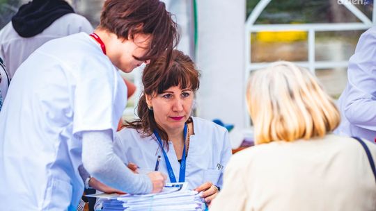 Piknik zdrowia na placu i akcja zbiórki krwi 