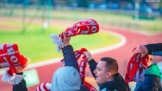Pilica Białobrzegi nie składa broni! Niezwykle ważny triumf nad Świtem Nowy Dwór