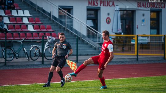 Pilica Białobrzegi oddala się od strefy spadkowej. Gospodarze pokonali Błoniankę Błonie!