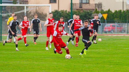 Pilica Białobrzegi podejmie lidera. Broń Radom zagra z beniaminkiem z Łodzi