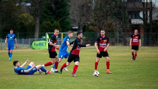 Pilica Białobrzegi w półfinale Pucharu Polski na Mazowszu, Oskar Przysucha o krok od sensacji!