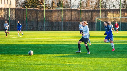 Piłkarki HydroTrucku bez punktów w Tarnowie