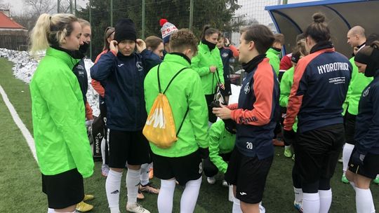 Piłkarki HydroTrucku Radom strzelają aż miło. Pół tuzina goli w bramce Górnika