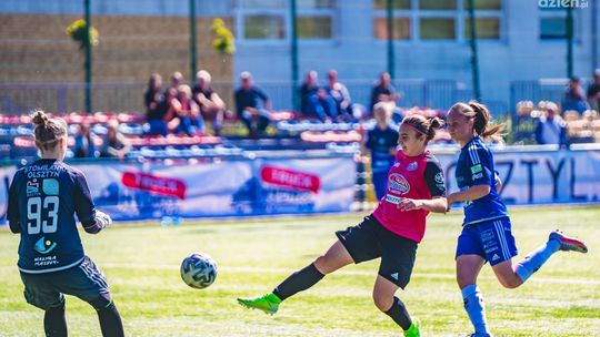 Piłkarki HydroTrucku Radom zagrały w Łodzi na piątkę