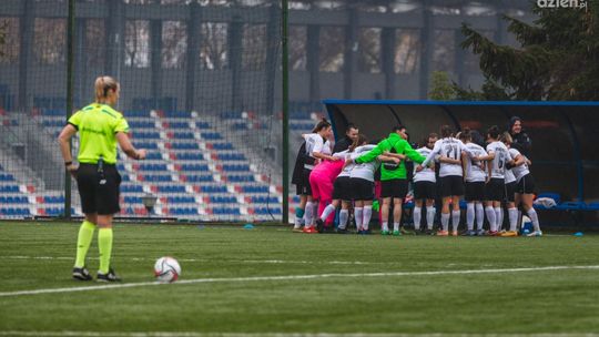 Piłkarki HydroTrucku Sportowej Czwórki Radom rozpoczęły przygotowania