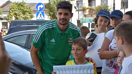 Piłkarze Radomiaka odwiedzili kibiców w Szydłowcu i Przysusze 